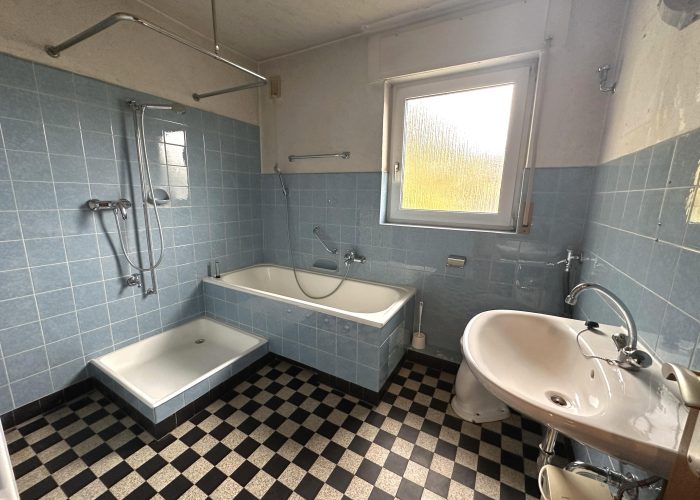 Reihenendhaus mit Garage in Bielefeld-Sennestadt!