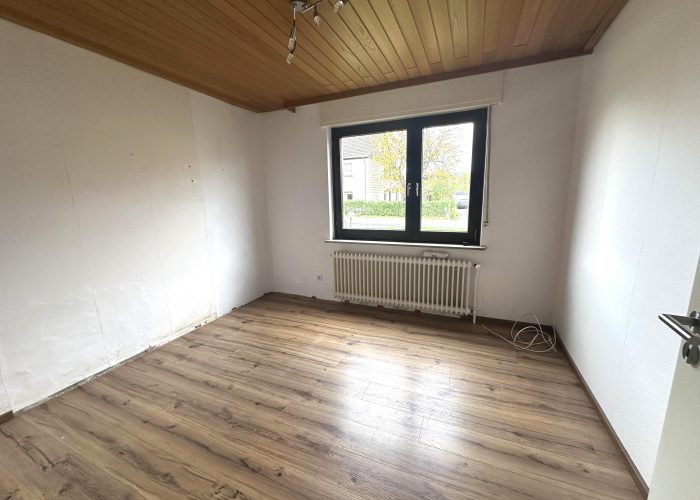 Einfamilienhaus mit Einliegerwohnung in Bielefeld-Ubbedissen