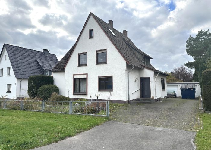 Einfamilienhaus mit Einliegerwohnung in Bielefeld-Ubbedissen