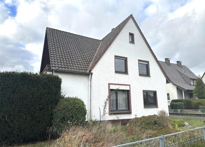 Einfamilienhaus mit Einliegerwohnung in Bielefeld-Ubbedissen