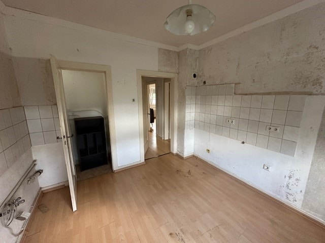 Doppelhaushälfte mit 3 Wohneinheiten in Schildesche