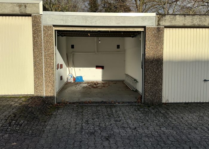 Attraktives Reihenmittelhaus in Ummeln mit Fußbodenheizung und Garage