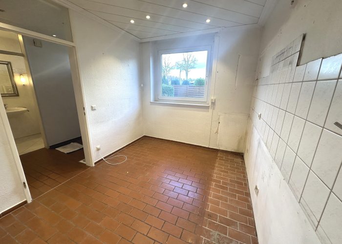 Attraktives Reihenmittelhaus in Ummeln mit Fußbodenheizung und Garage