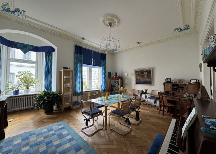 Gründerzeitvilla mit neugotischen Stilelementen in Innenstadtlage