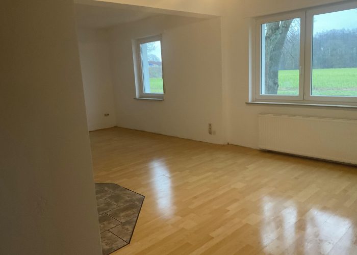 Raum für neue Kapitel: Charmantes Wohnhaus in Ummeln