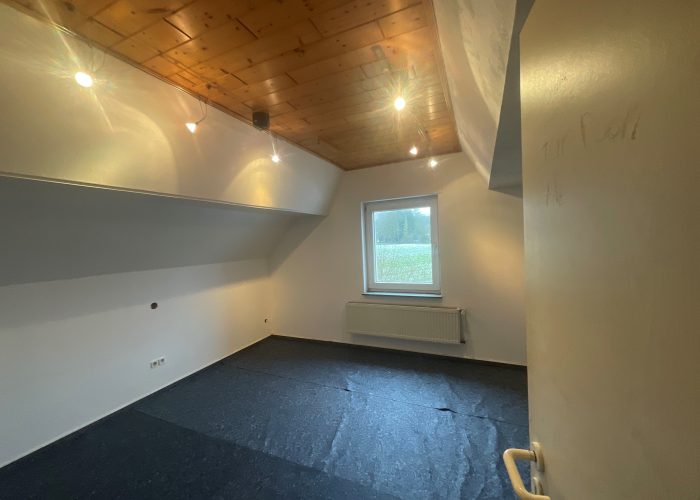 Raum für neue Kapitel: Charmantes Wohnhaus in Ummeln