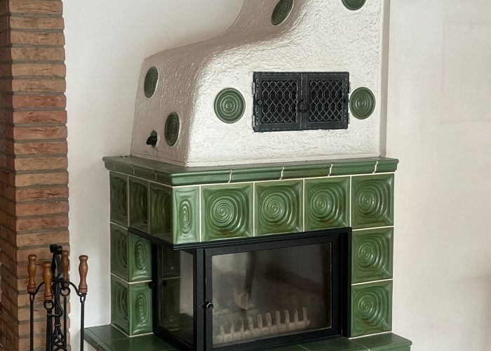 Großzügiges Einfamilienhaus mit Einliegerwohnung in Hillegossen