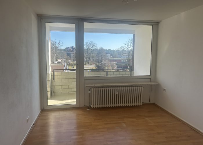 Gut geschnittene 3-Zimmer-Wohnung mit Stellplatz in Sennestadt