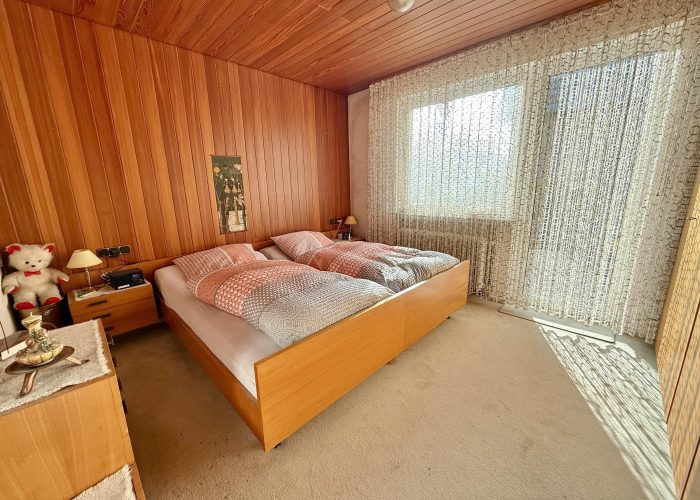 Schönes Einfamilienhaus mit Einliegerwohnung im Herzen von Quelle