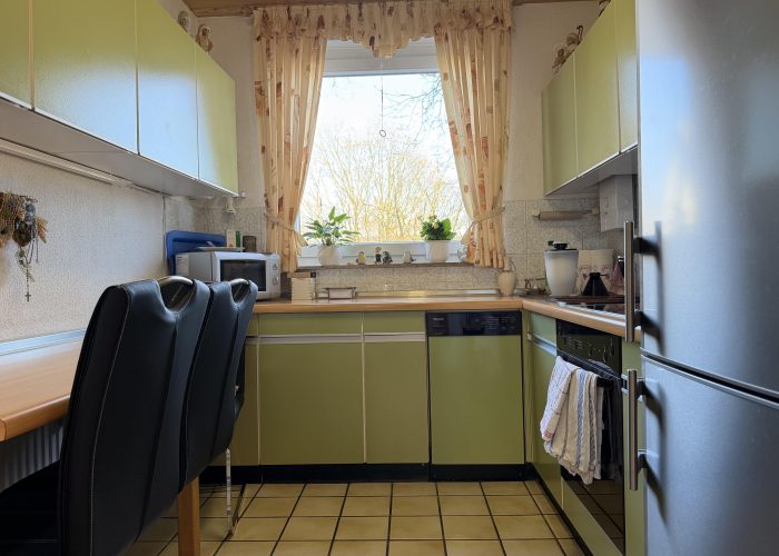 Charmante 3-Zimmer-Eigentumswohnung mit Loggia und Garage in Sennestadt