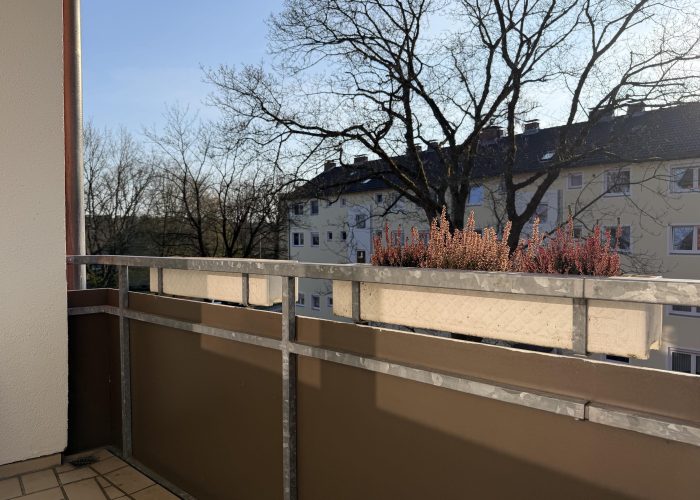 Charmante 3-Zimmer-Eigentumswohnung mit Loggia und Garage in Sennestadt