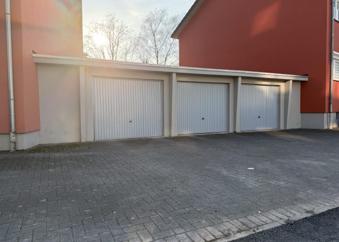 Charmante 3-Zimmer-Eigentumswohnung mit Loggia und Garage in Sennestadt
