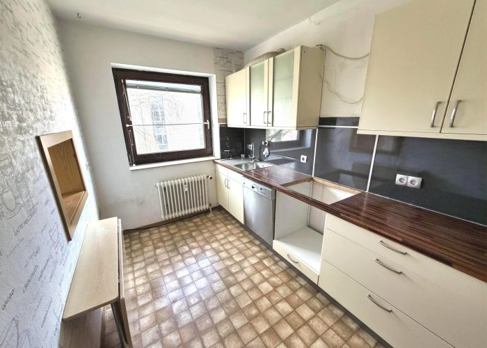 Eigentumswohnung mit Tiefgaragenstellplatz in Uninähe