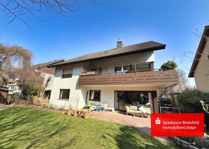 Gepflegtes Dreifamilienhaus für Kapitalanleger im schönen Theesen