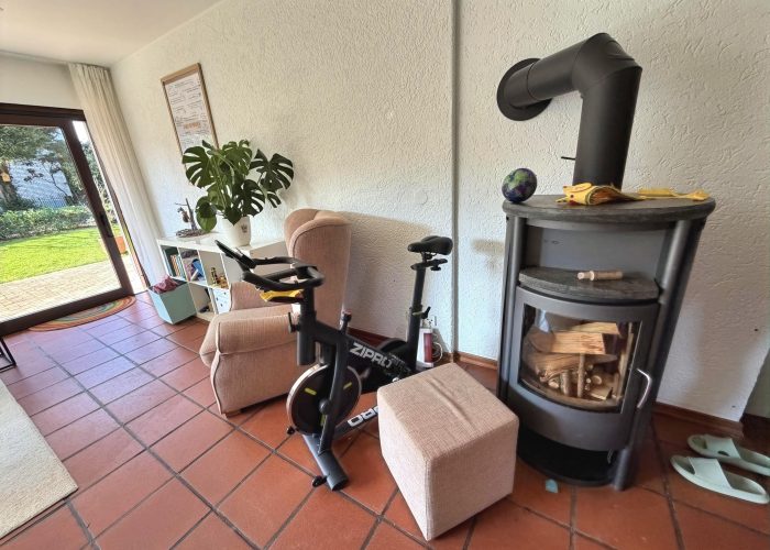 Gepflegtes Dreifamilienhaus für Kapitalanleger im schönen Theesen