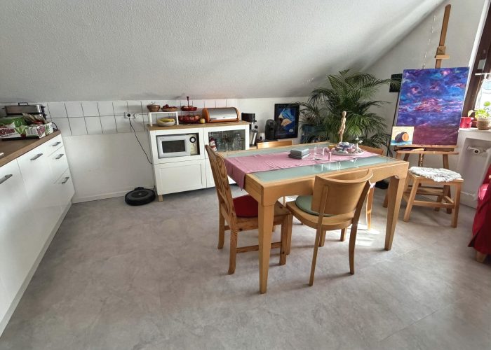Gepflegtes Dreifamilienhaus für Kapitalanleger im schönen Theesen