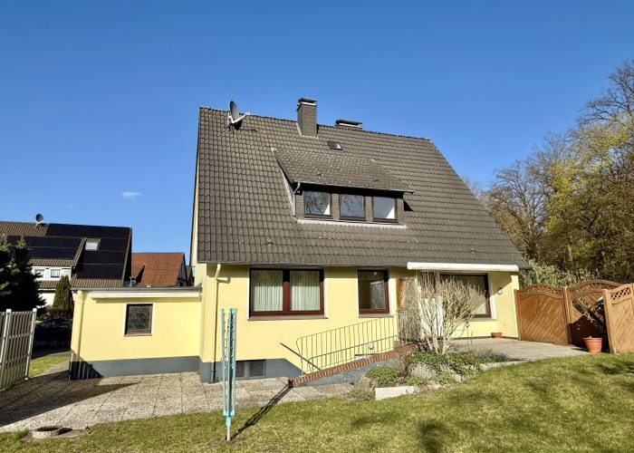 Einfamilienhaus mit Einliegerwohnung im gefragten Quelle