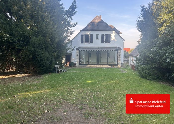 Stilvolles Einfamilienhaus in grüner Lage von Herringhausen – sofort bezugsfrei!