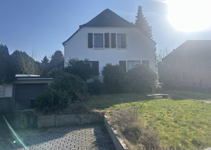 Stilvolles Einfamilienhaus in grüner Lage von Herringhausen – sofort bezugsfrei!