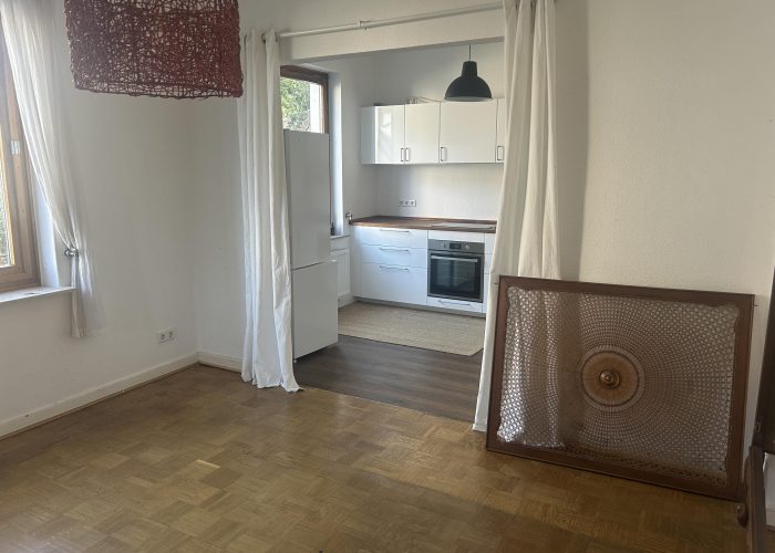 Stilvolles Einfamilienhaus in grüner Lage von Herringhausen – sofort bezugsfrei!