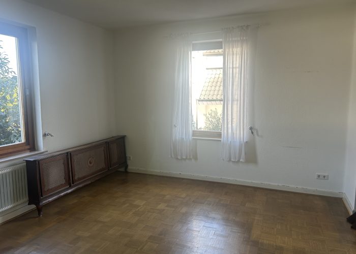 Stilvolles Einfamilienhaus in grüner Lage von Herringhausen – sofort bezugsfrei!