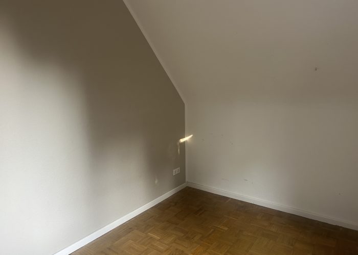 Stilvolles Einfamilienhaus in grüner Lage von Herringhausen – sofort bezugsfrei!