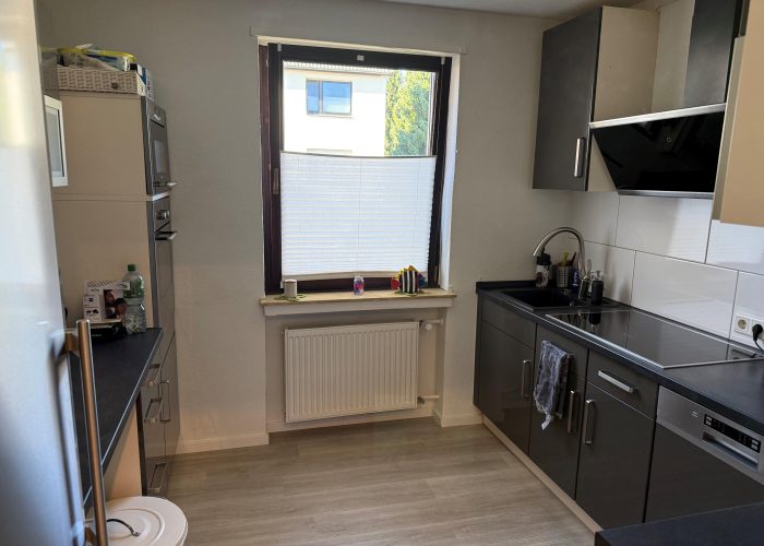 Großartiges Zweifamilienhaus mit schönem Garten, Balkon und Terrasse in Brake