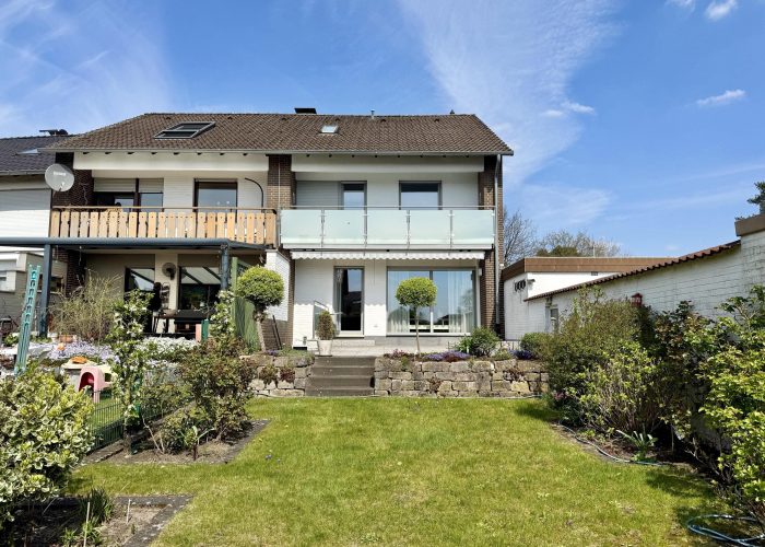 Einziehen und Wohlfühlen – Top-Renoviertes Reihenendhaus in Senne