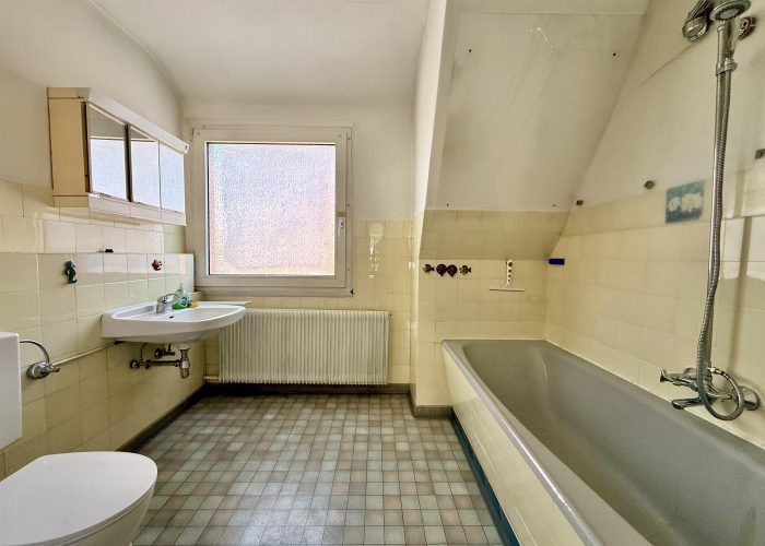 Solides Zweifamilienhaus in toller Lage von Gadderbaum