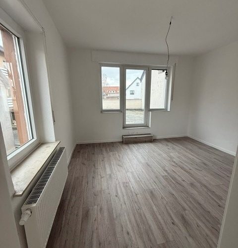 Mehrfamilienhaus mit 5 Wohneinheiten in Lage/Lippe