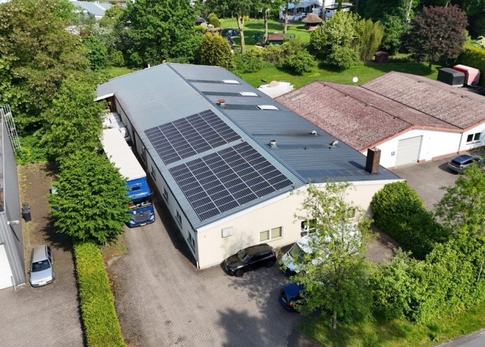 Gewerbeimmobilie mit Erweiterungspotenzial in Brackwede
