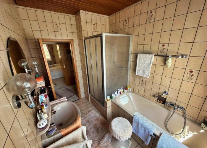 Charmanter Reihenbungalow in Gellershagen, mit Garten, Terrasse und Garage