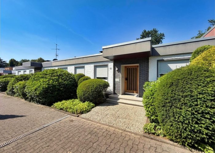 Charmanter Reihenbungalow in Gellershagen, mit Garten, Terrasse und Garage