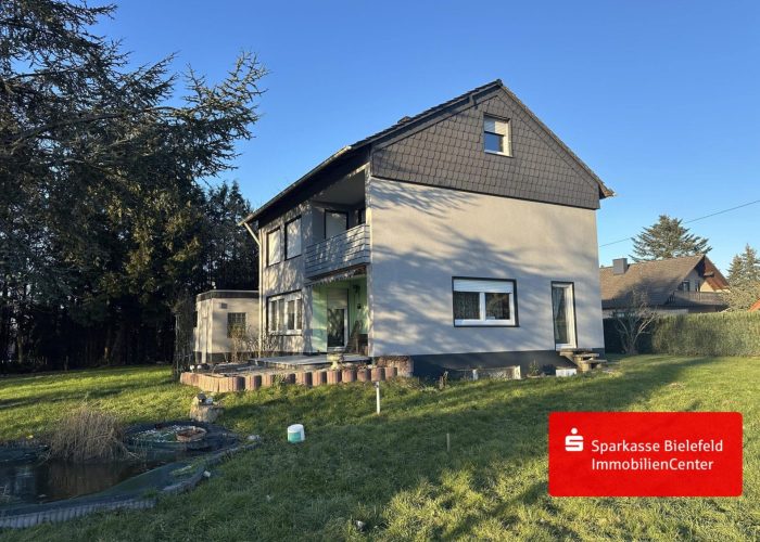 Einfamilienhaus mit großem Grundstück in Altenhagen