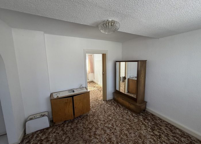 Doppelhaushälfte als Zweifamilienhaus in der östlichen Innenstadt