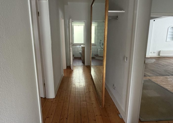 Charmantes Zweifamilienhaus in zentraler Lage der östlichen Innenstadt