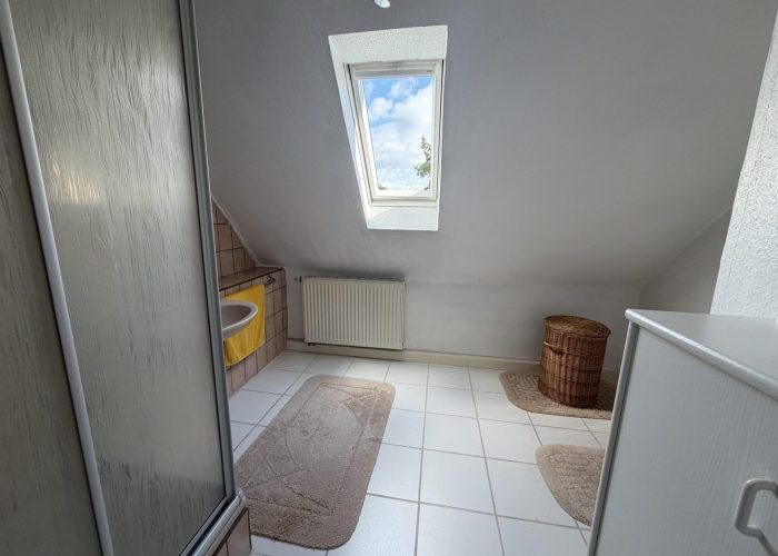 Charmantes Zweifamilienhaus in zentraler Lage der östlichen Innenstadt