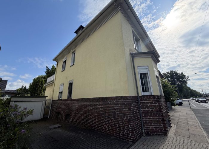 Charmantes Zweifamilienhaus in zentraler Lage der östlichen Innenstadt