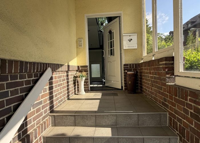 Charmantes Zweifamilienhaus in zentraler Lage der östlichen Innenstadt