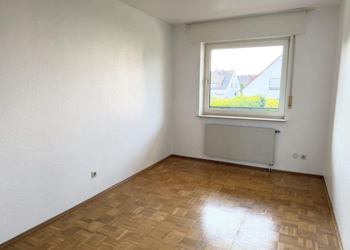 Drei Ebenen, viele Möglichkeiten! Gepflegte Doppelhaushälfte in Brake