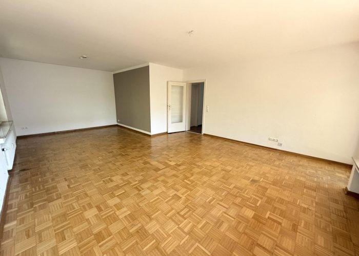 Ein-/Zweifamilienhaus in ruhiger Lage von Theesen
