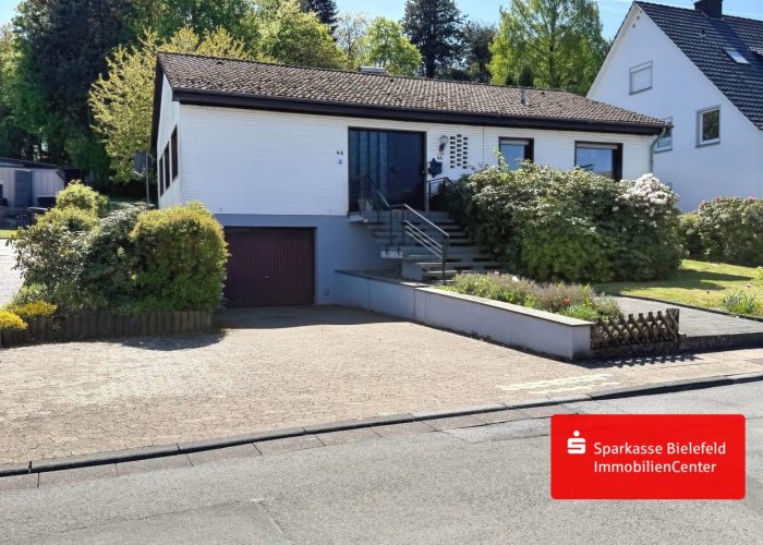 Traumhafter Bungalow in toller Hanglage von Ubbedissen