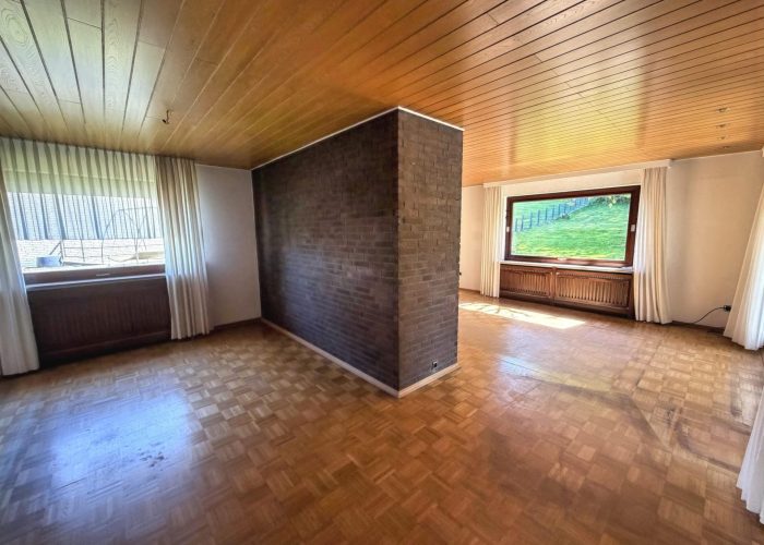 Traumhafter Bungalow in toller Hanglage von Ubbedissen
