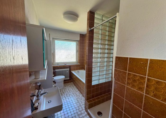 Freistehendes Haus in bester Gadderbaumer Lage mit viel Platz!