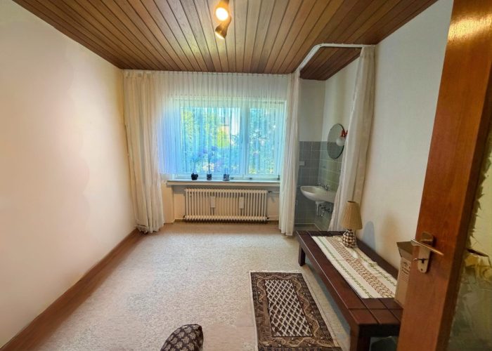 Freistehendes Haus in bester Gadderbaumer Lage mit viel Platz!