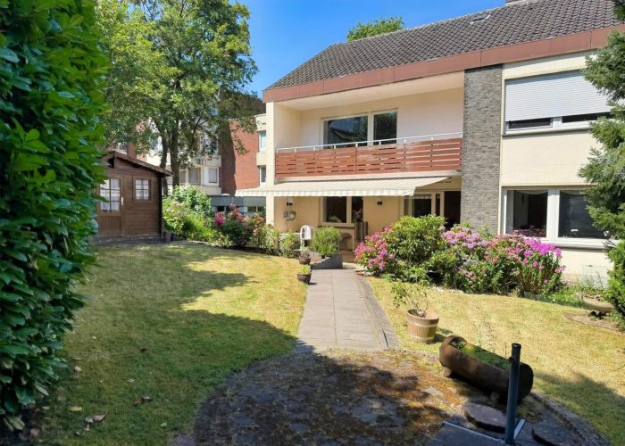 Freistehendes Haus in bester Gadderbaumer Lage mit viel Platz!