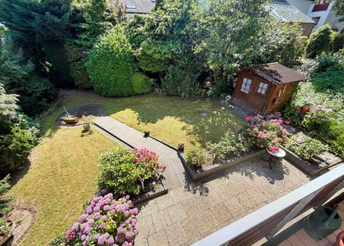Freistehendes Haus in bester Gadderbaumer Lage mit viel Platz!