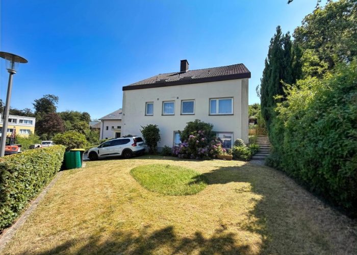 Freistehendes Haus in bester Gadderbaumer Lage mit viel Platz!