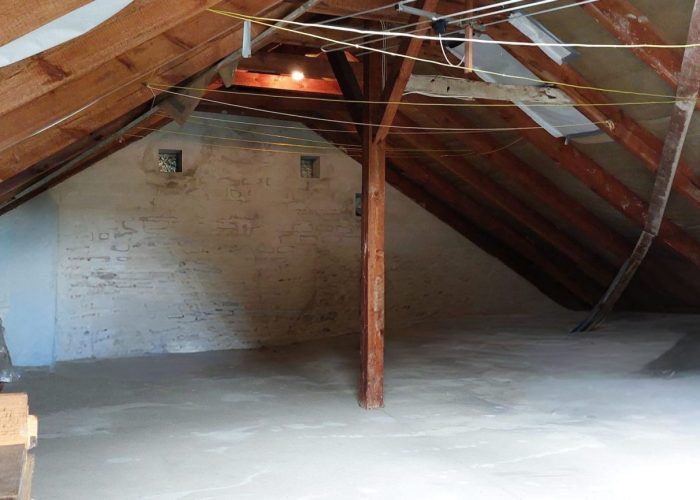 Freistehendes Haus in bester Gadderbaumer Lage mit viel Platz!