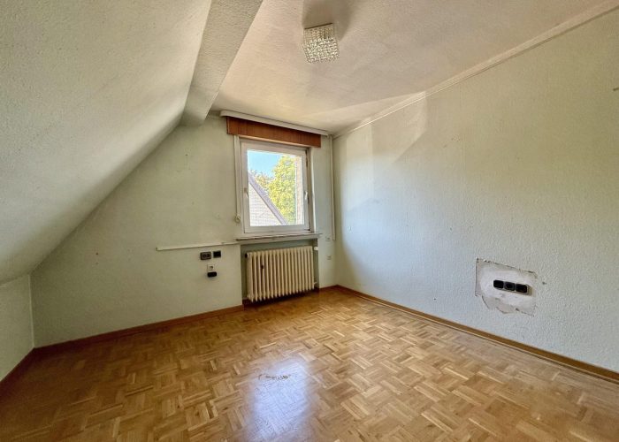 Freistehendes Einfamilienhaus in Sennestadt